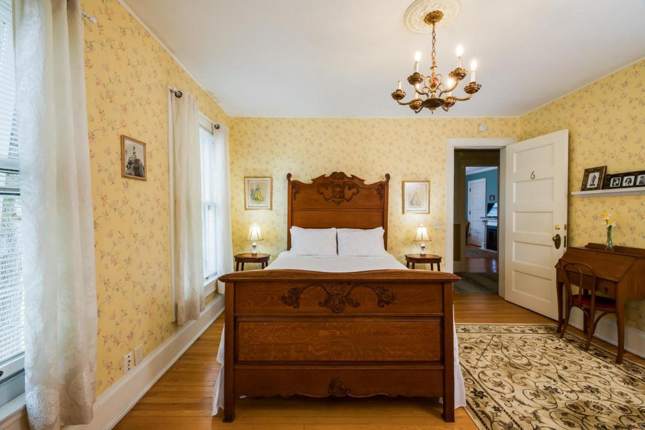 Ringling House Bed & Breakfast Baraboo Dış mekan fotoğraf
