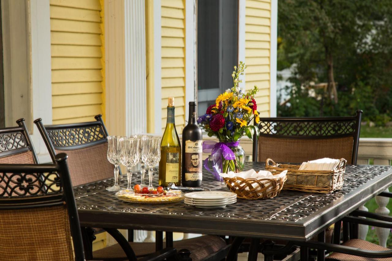 Ringling House Bed & Breakfast Baraboo Dış mekan fotoğraf